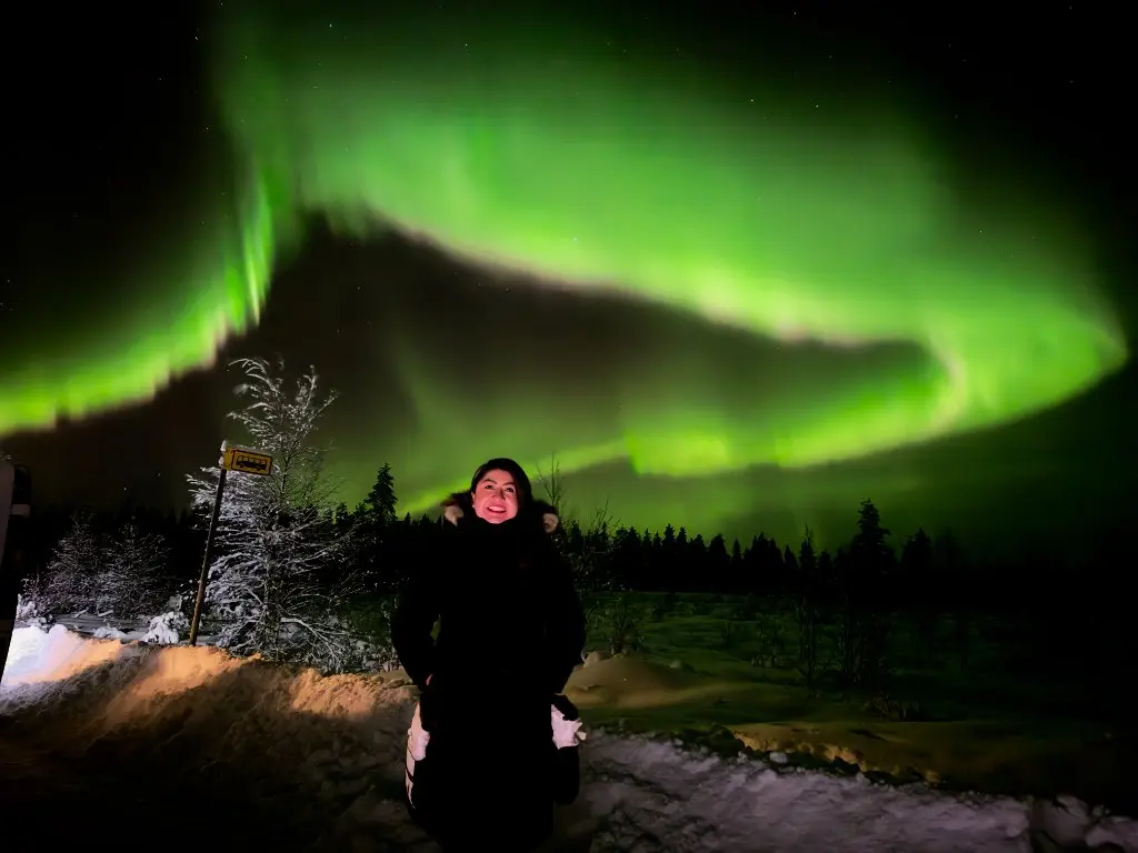 Snowmobiling across Arctic landscapes